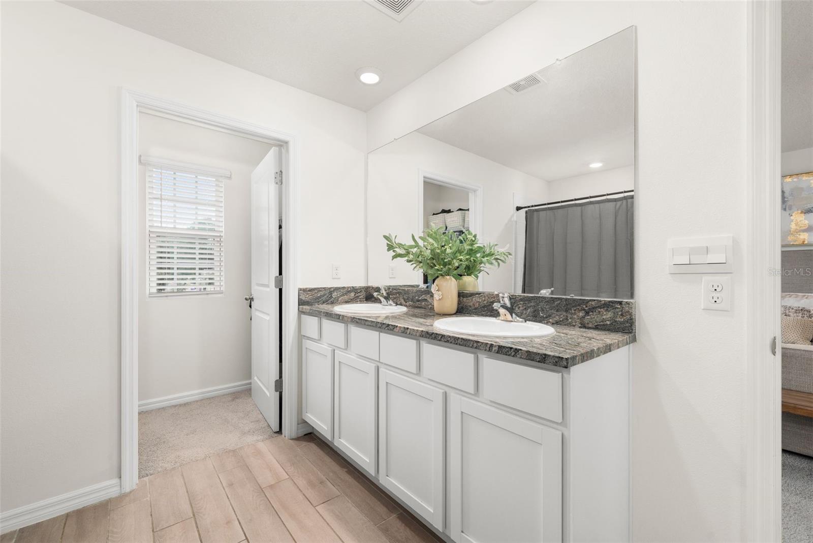 1443 Nw 140th Way Property Photo 14