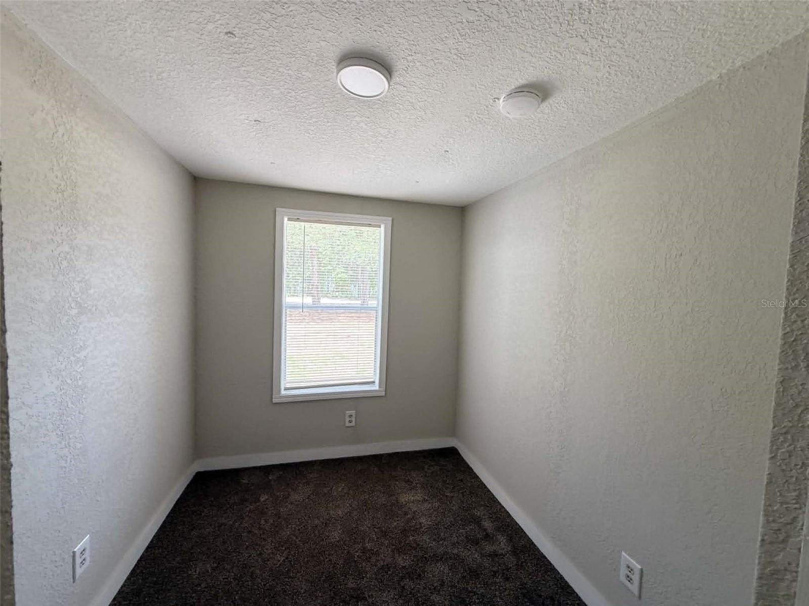 65 Ne 528th Ave Property Photo 11