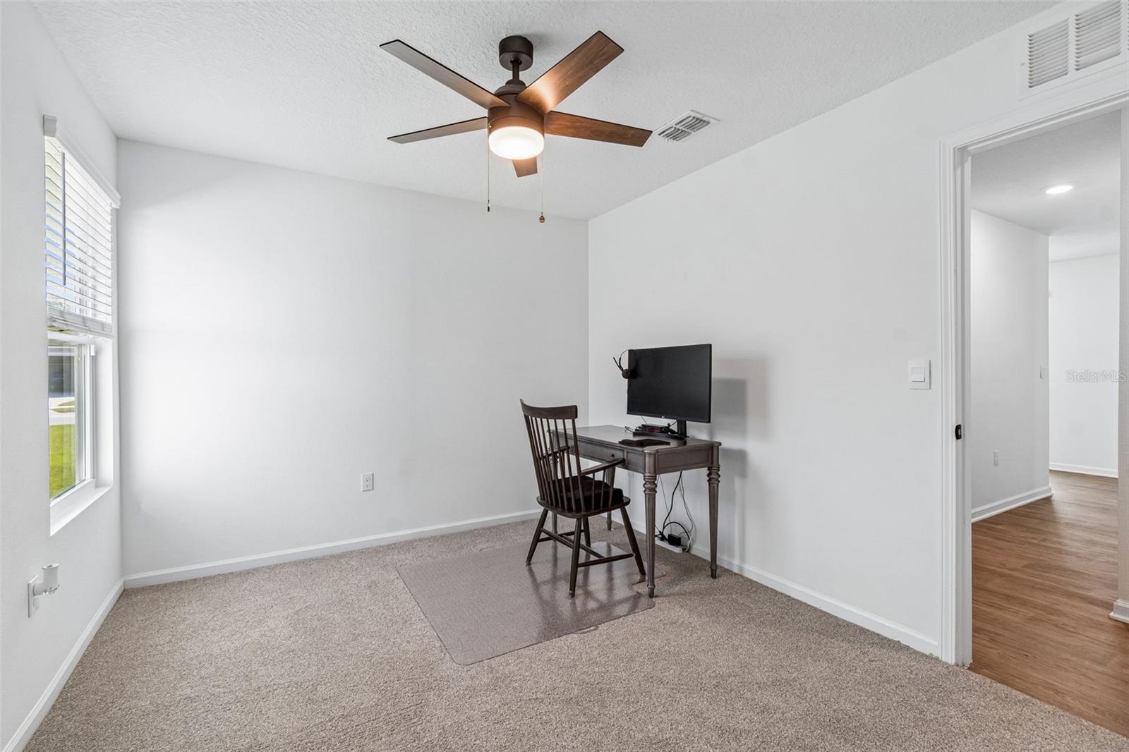 153 Ashbrook St Property Photo 26