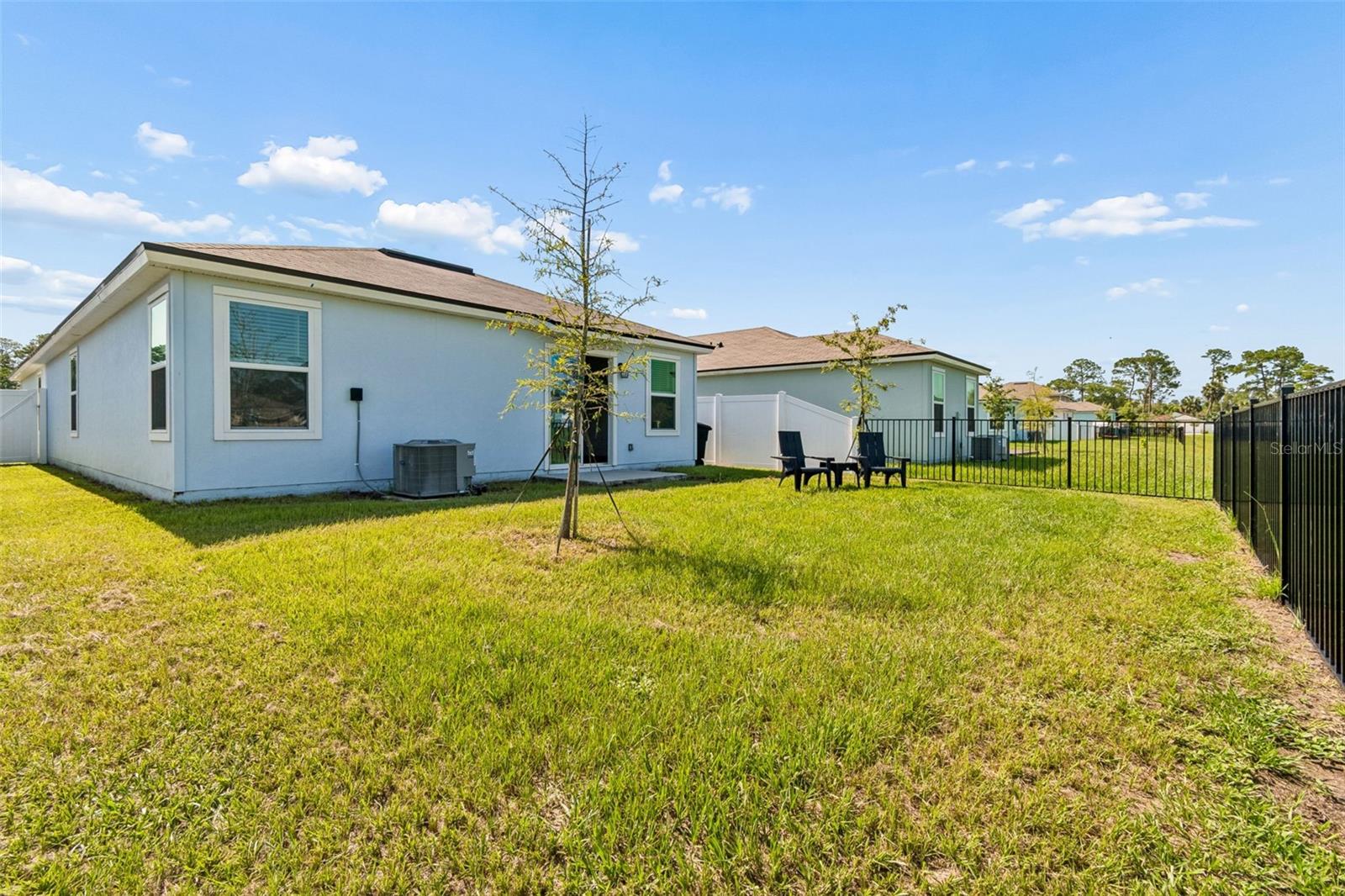 153 Ashbrook St Property Photo 40
