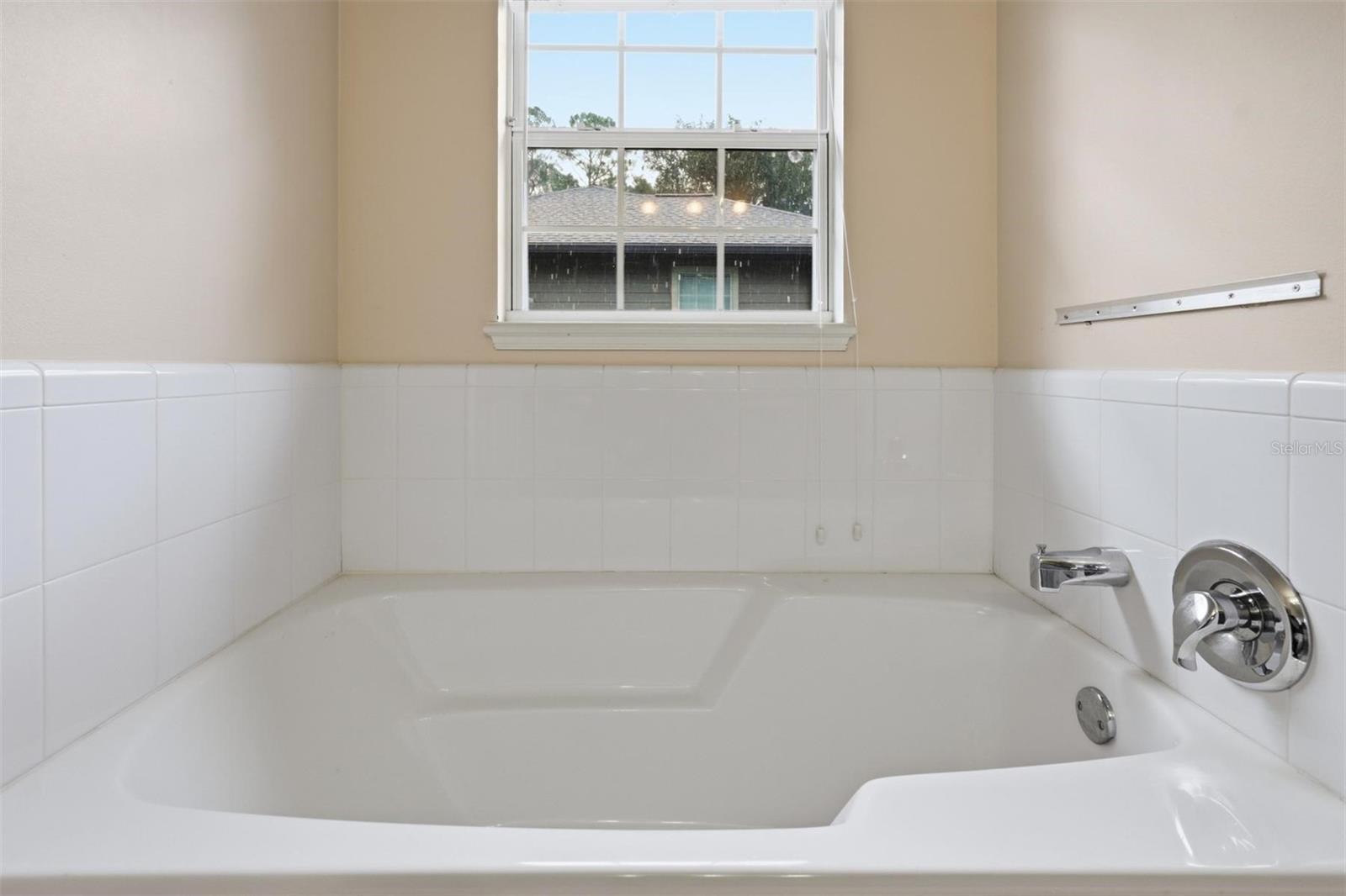 6828 Sw 82nd Ter Property Photo 30