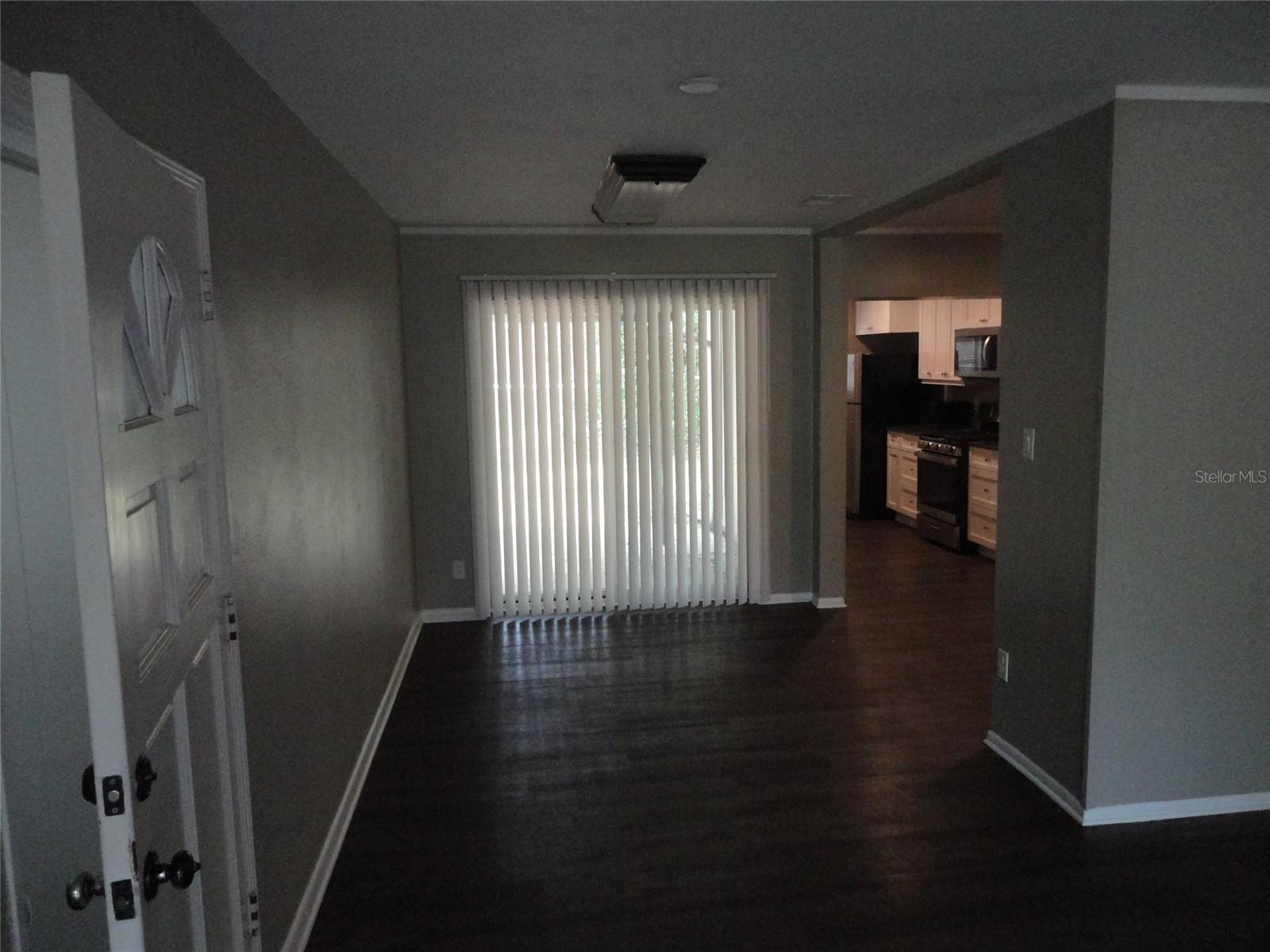 401 Nw 36th Ter Property Photo 4