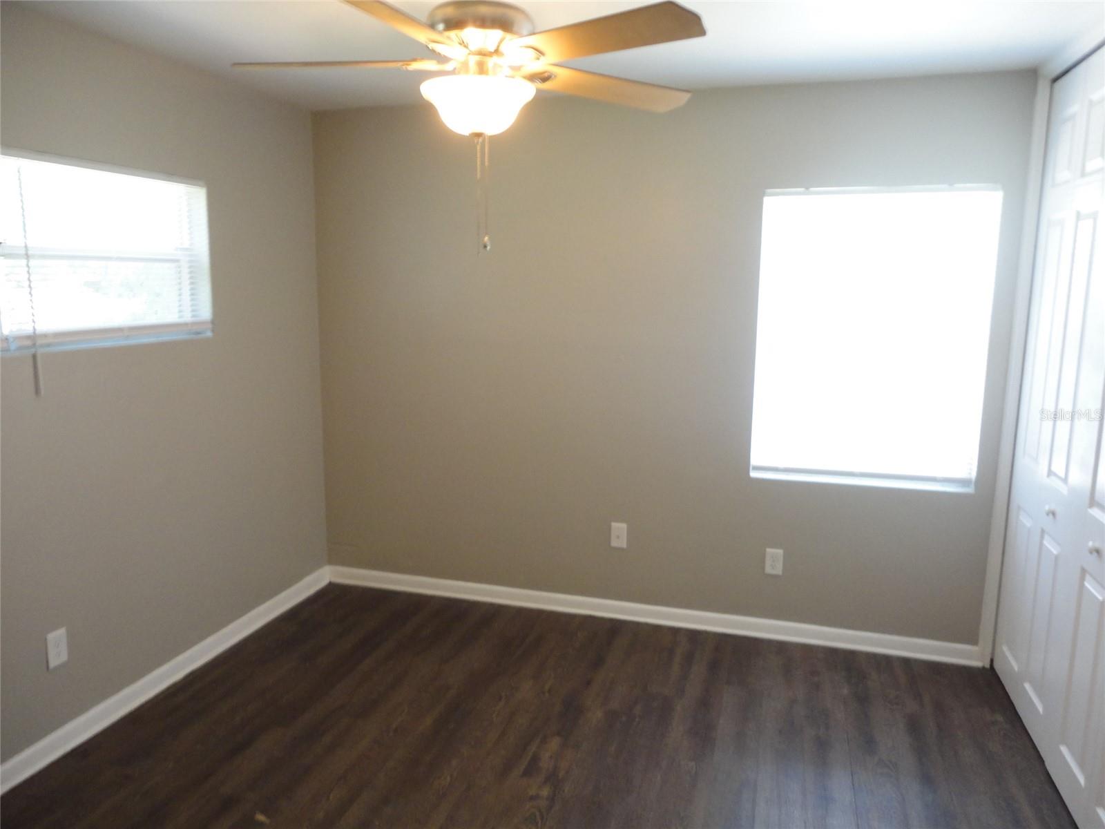 401 Nw 36th Ter Property Photo 10