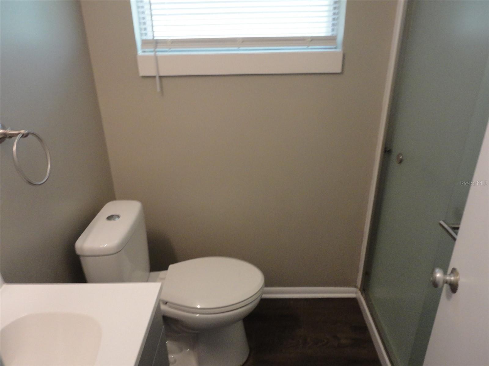 401 Nw 36th Ter Property Photo 11