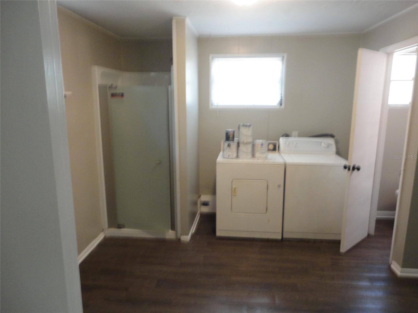 401 Nw 36th Ter Property Photo 15