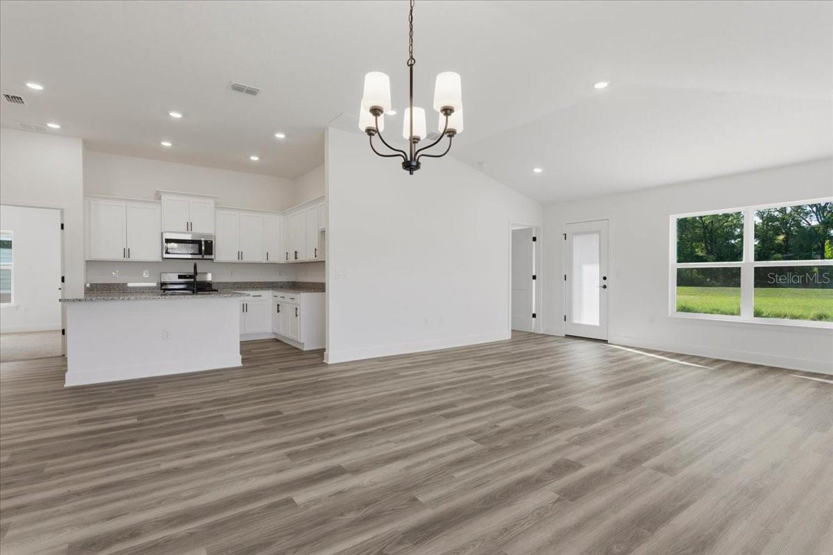 13658 Nw 150th Cir Property Photo 3