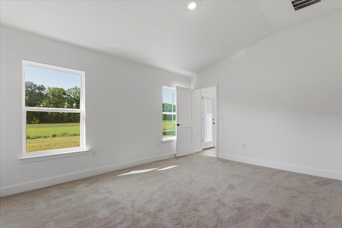 13658 Nw 150th Cir Property Photo 11