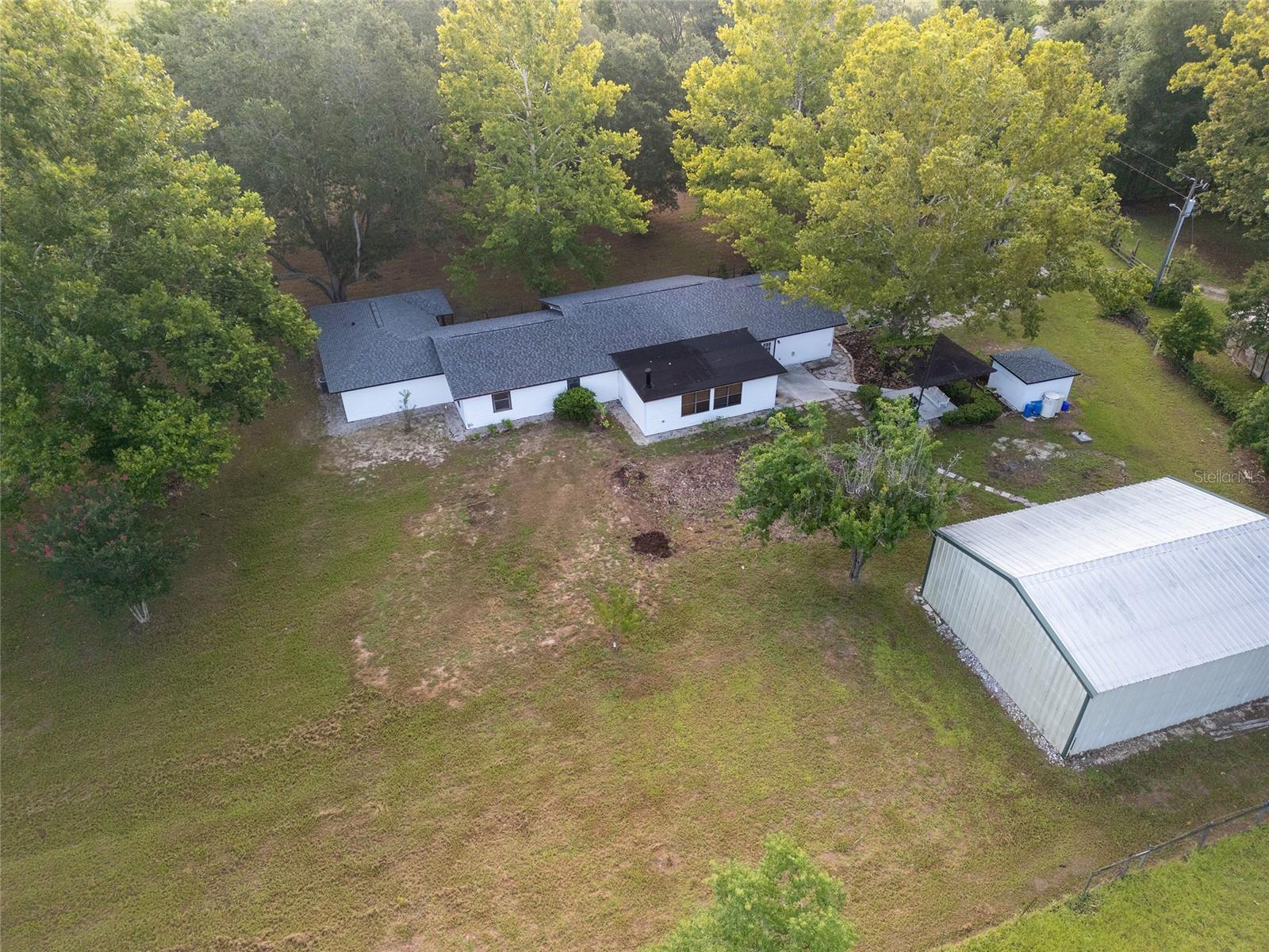 25518 Nw County Road 241 Property Photo 72