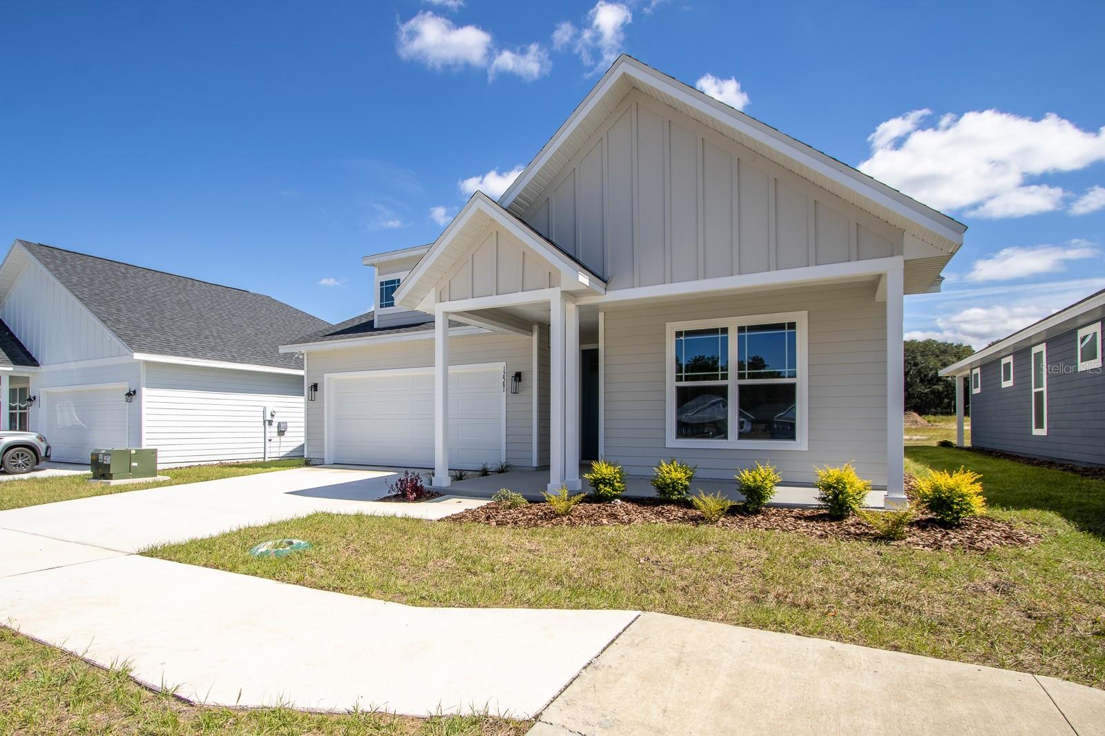 12581 Nw 159th Way Property Photo 2