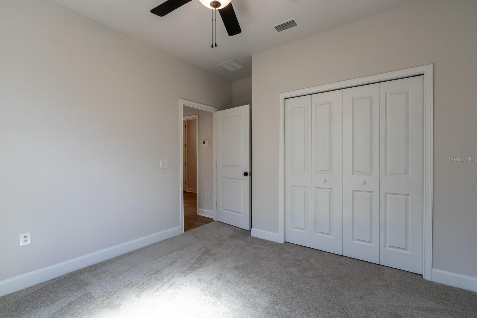12581 Nw 159th Way Property Photo 5