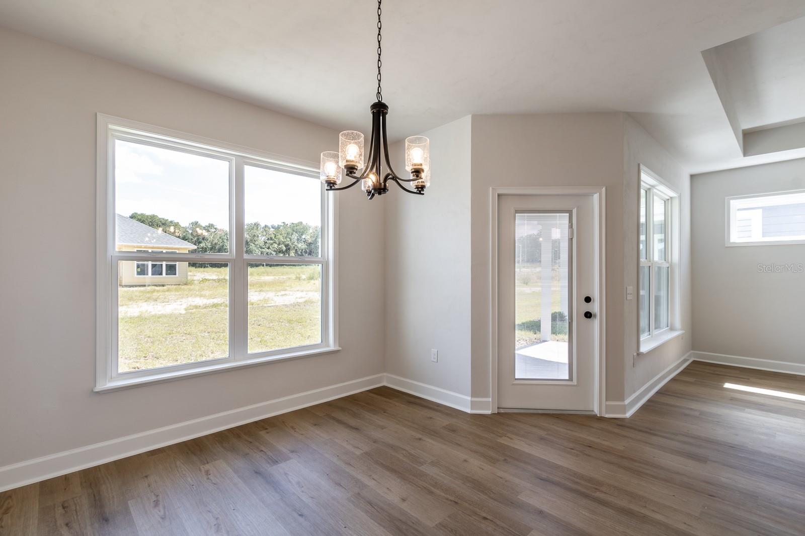 12581 Nw 159th Way Property Photo 16