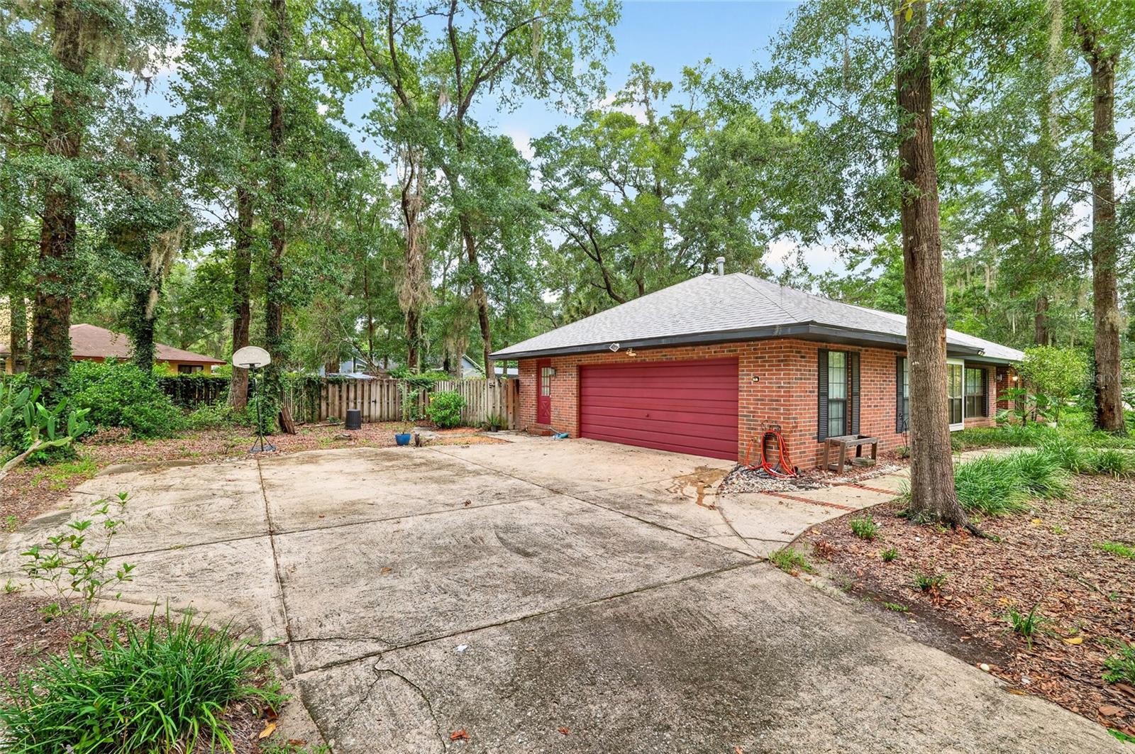 2936 Nw 23rd Dr Property Photo 43
