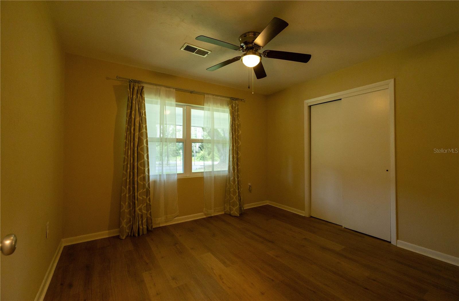 298 N Court St Property Photo 7