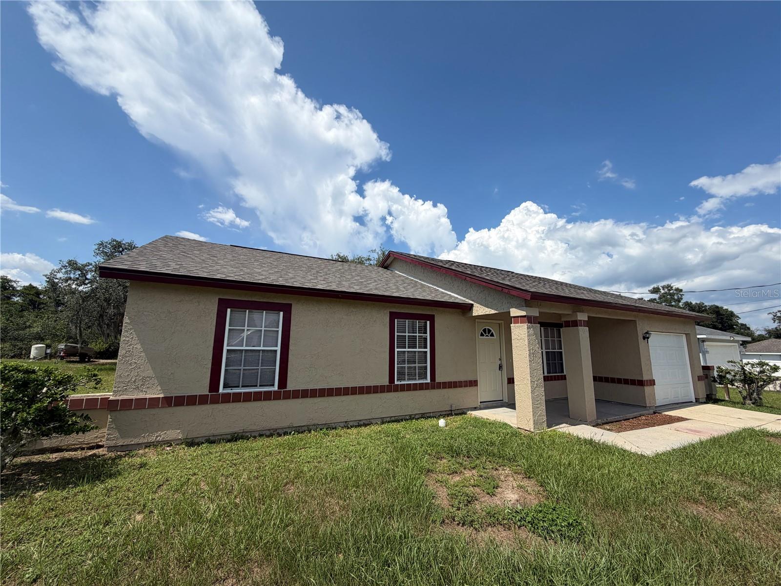 73 OLIVE DR Property Photo 1