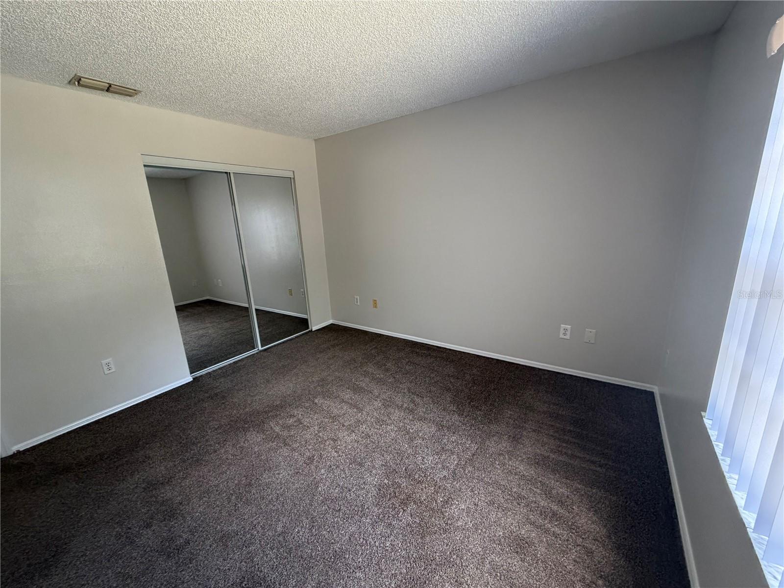 73 Olive Dr Property Photo 10