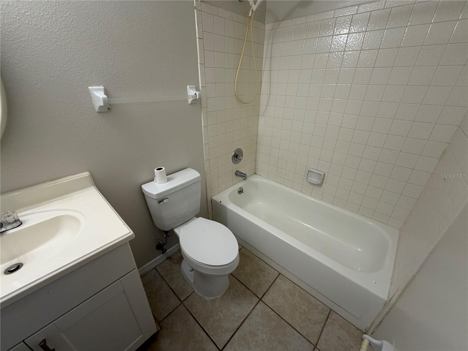 73 Olive Dr Property Photo 14