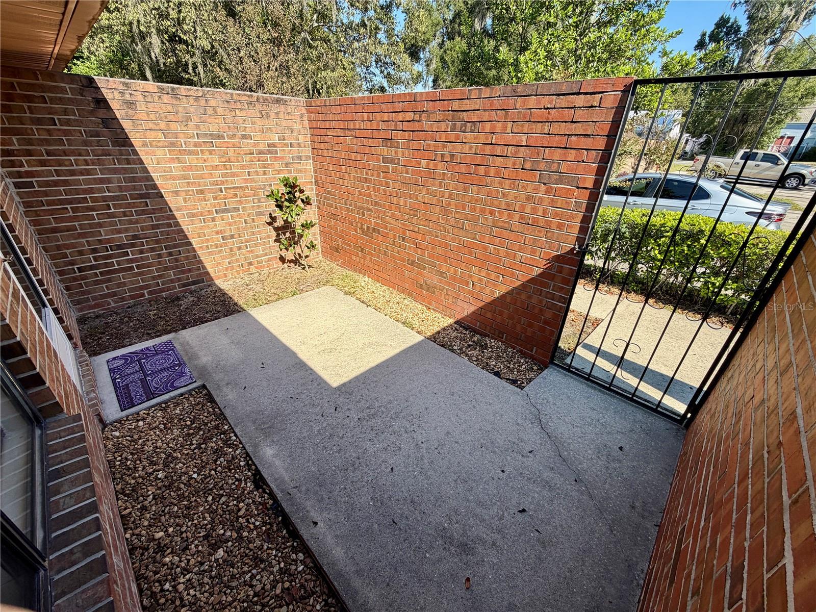 18580 Nw 234th St #5-8 Property Photo 17