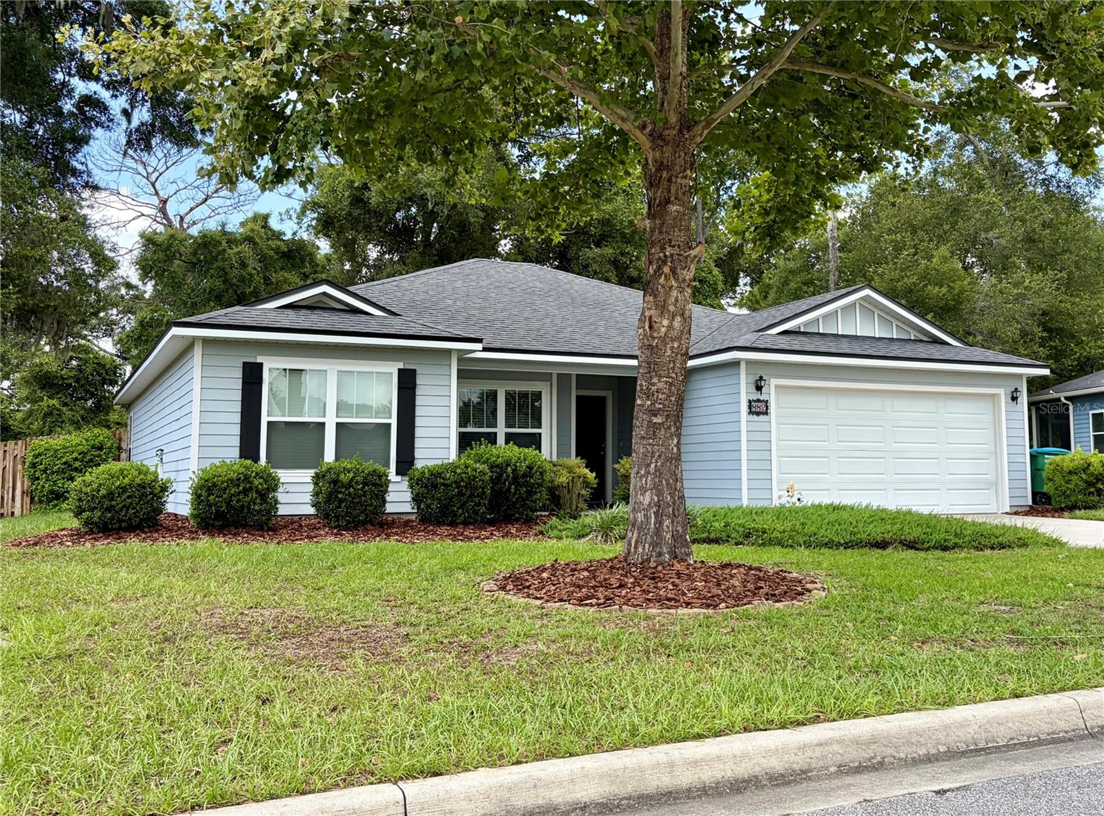 882 NW 256TH WAY Property Photo 1