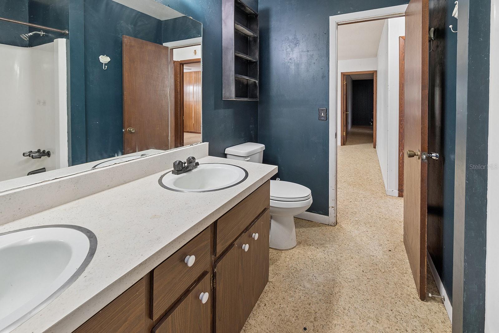 7908 Lake Geneva Ln Property Photo 21