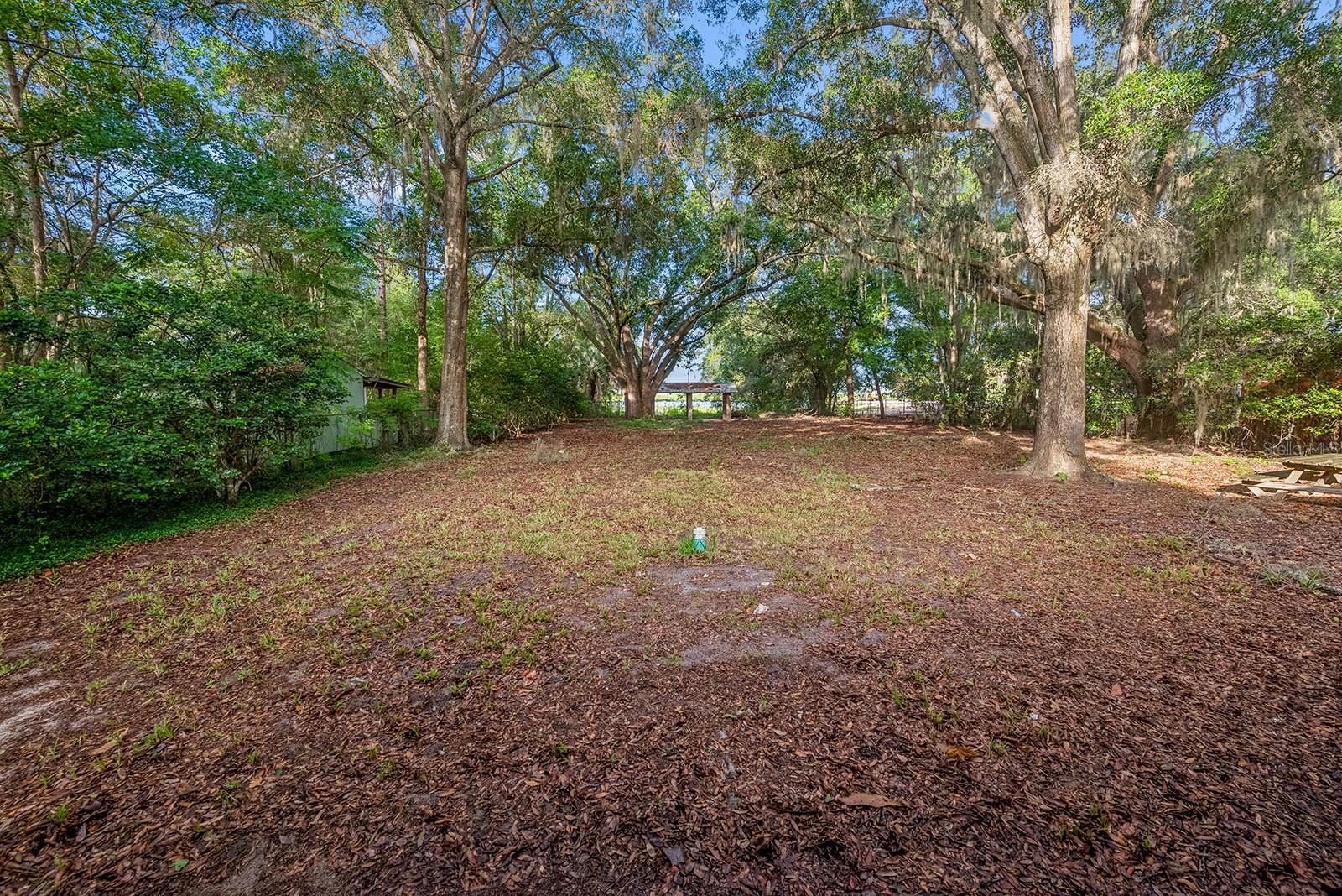 7908 Lake Geneva Ln Property Photo 34