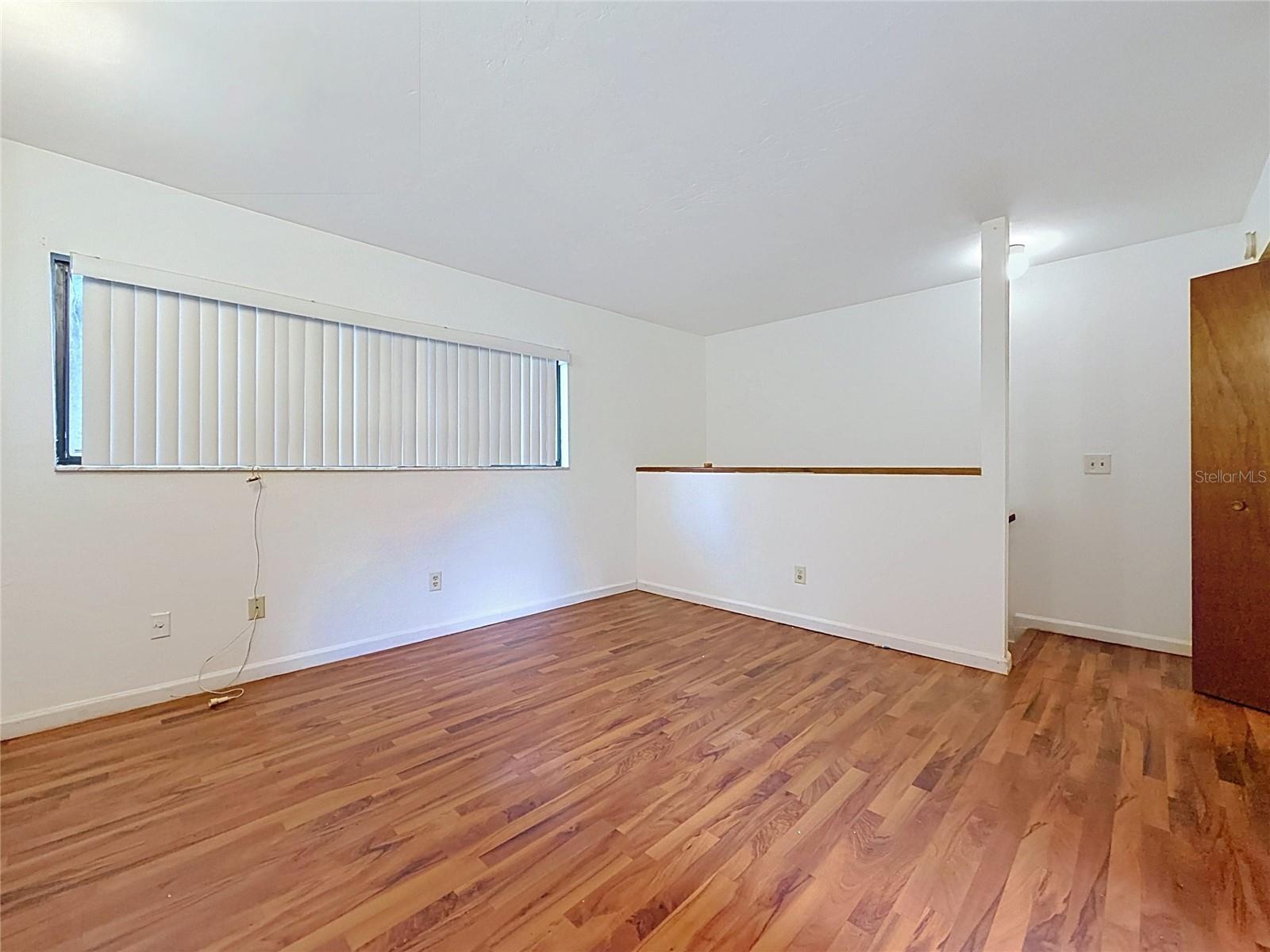 2508 Sw 35th Pl #a6 Property Photo 13
