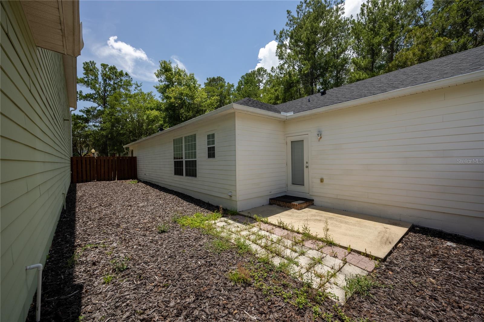 11684 Nw 18th Pl Property Photo 24