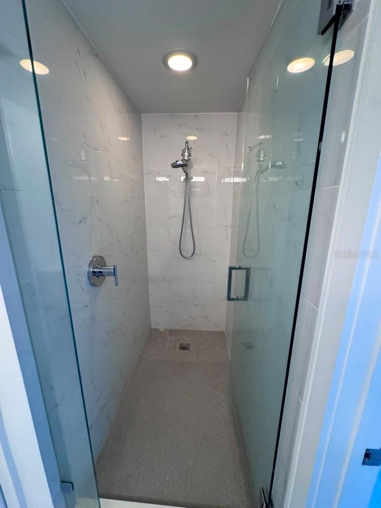 16385 Biscayne Blvd #305 Property Photo 25