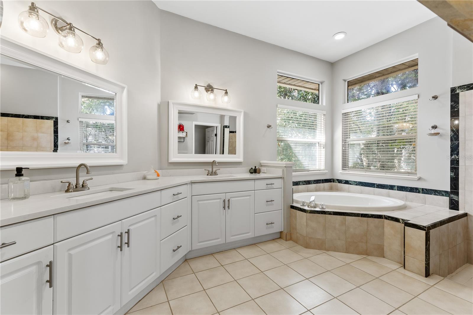 3636 Sw 97th Way Property Photo 18