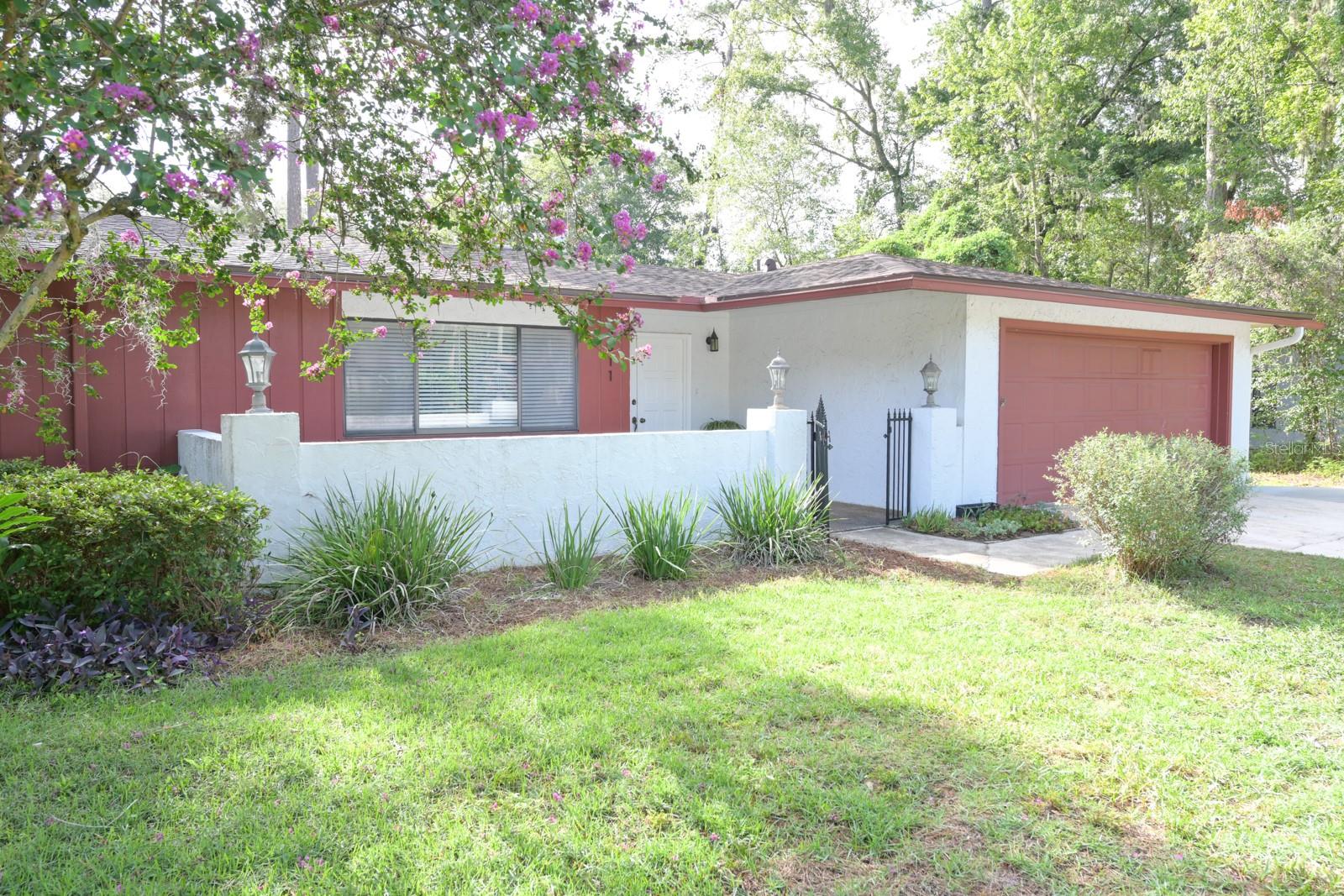 3511 Nw 40th Ter Property Photo 1