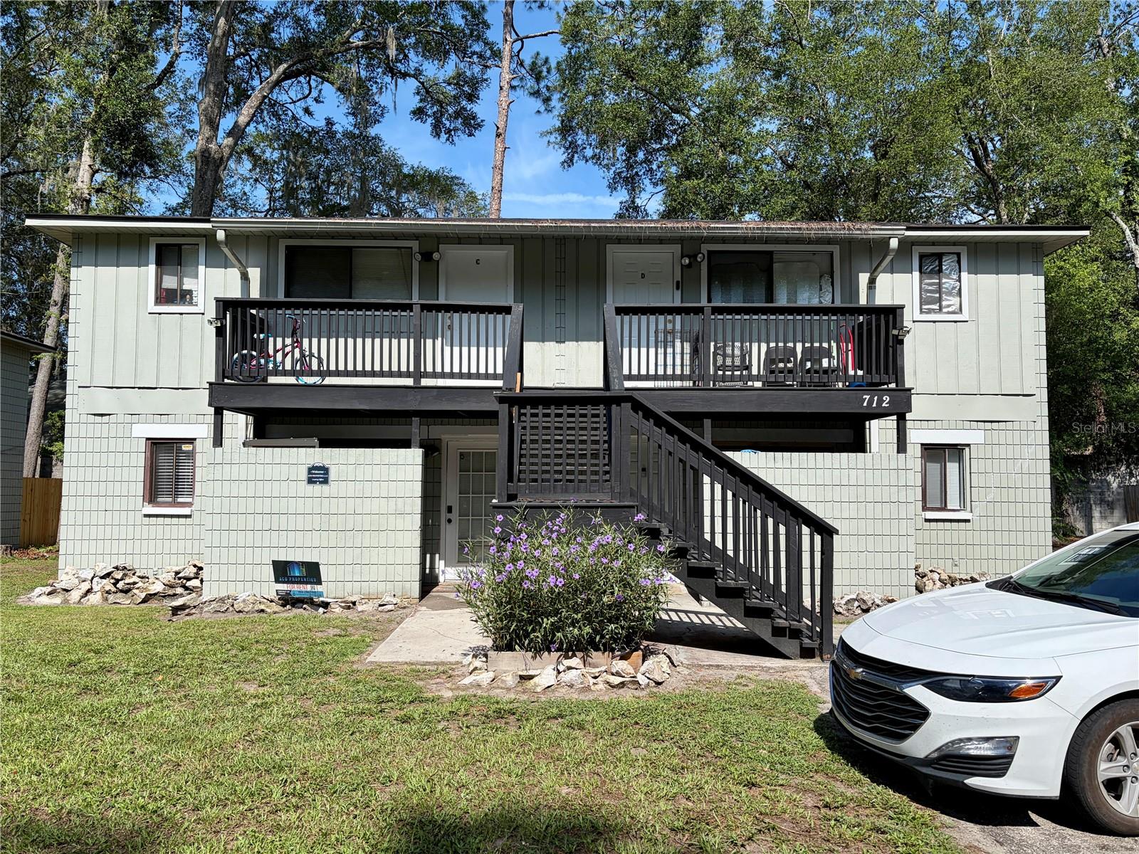 712 Sw 70th Ter Property Photo 1