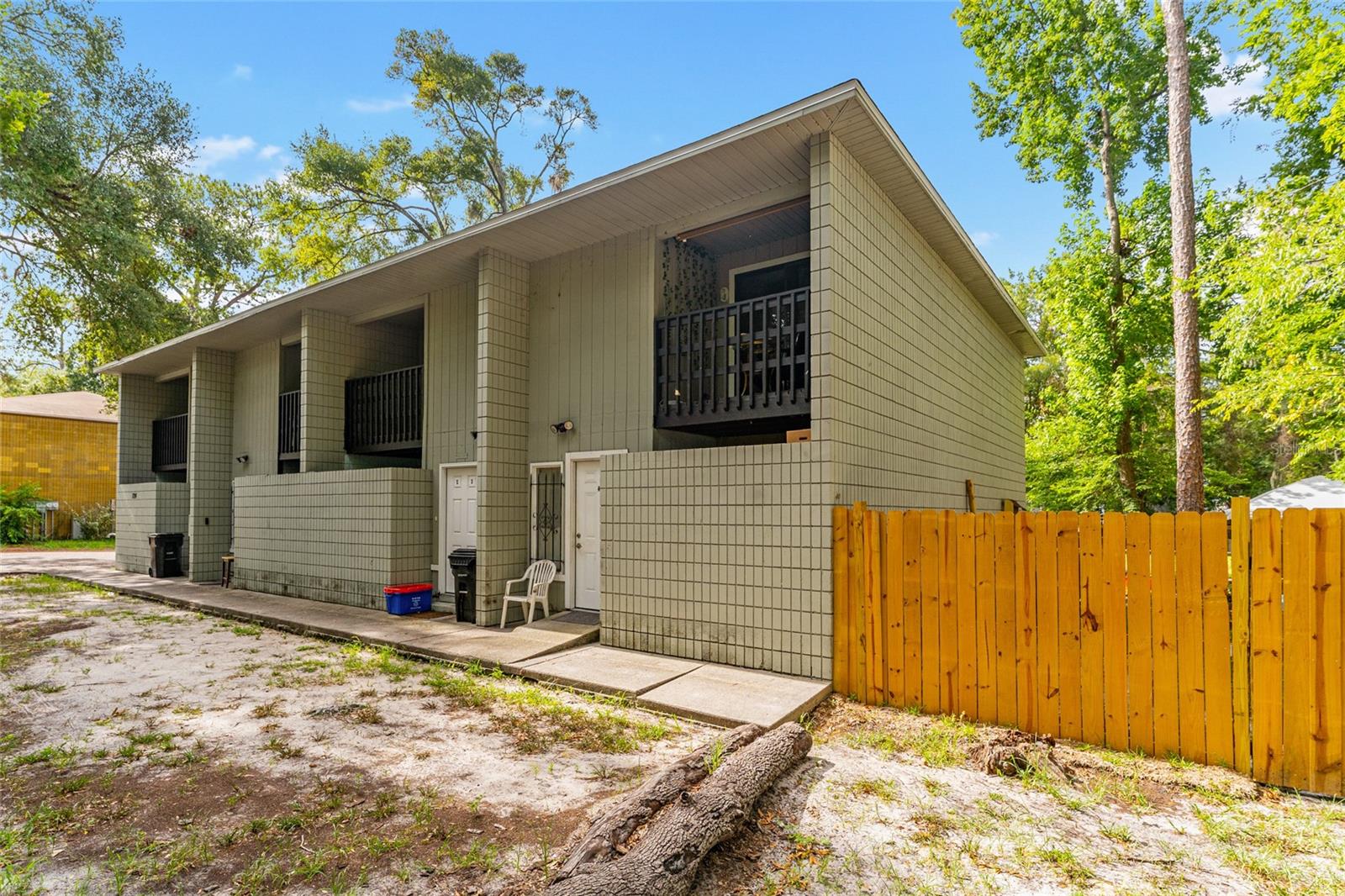 724 Sw 68th Ter Property Photo 1