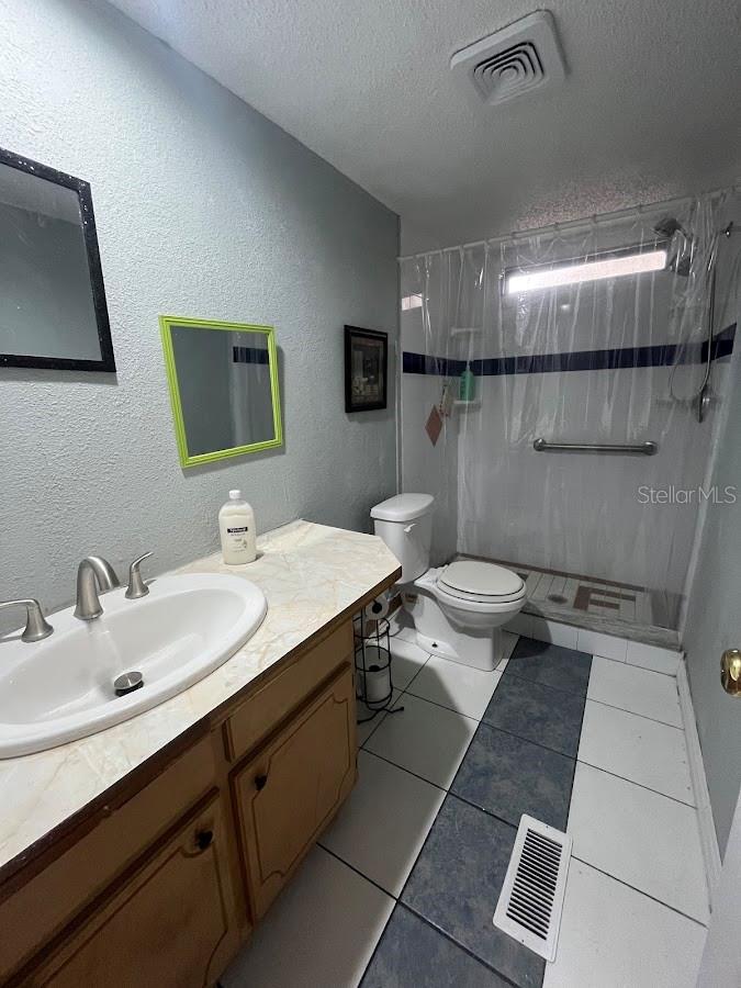 10330 Ne 90th St Property Photo 12