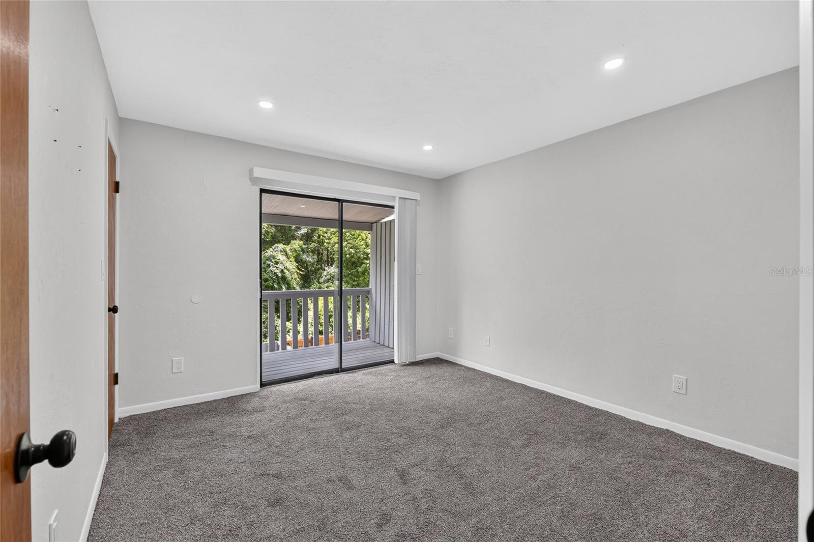 4123 Sw 15th Pl #2 Property Photo 6