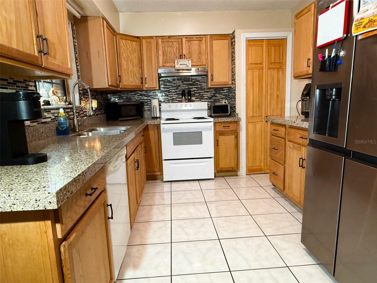 620 Glendale St Property Photo 2