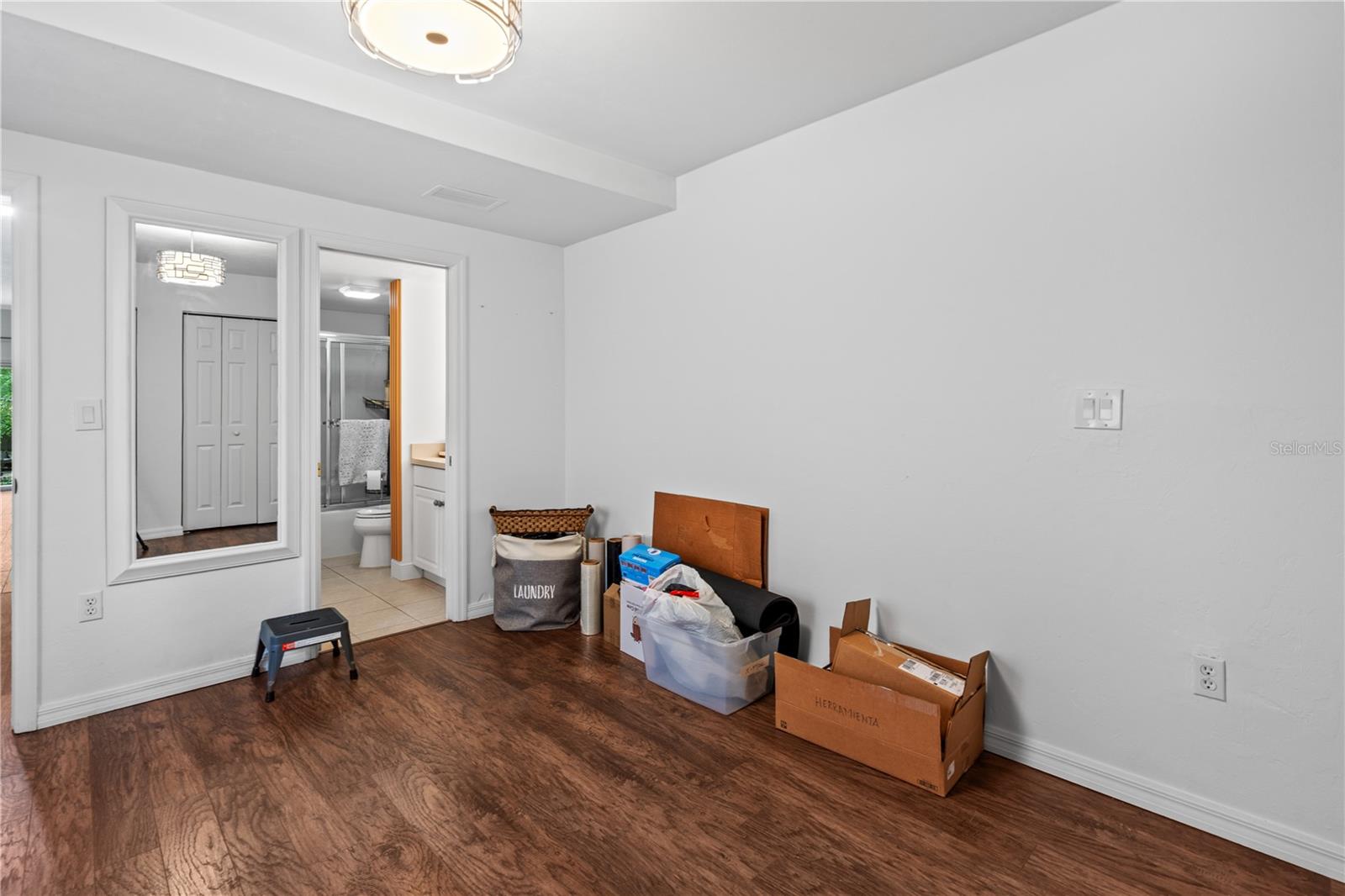 1215 Nw 55th St Nw #7 Property Photo 14
