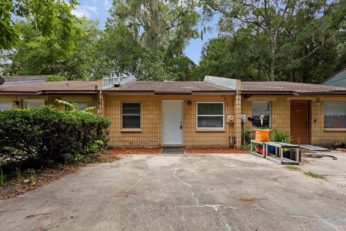 1816 SW 70TH TER Property Photo 1
