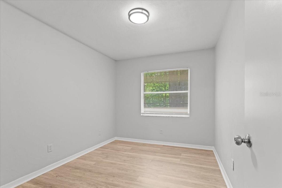 1816 Sw 70th Ter Property Photo 8