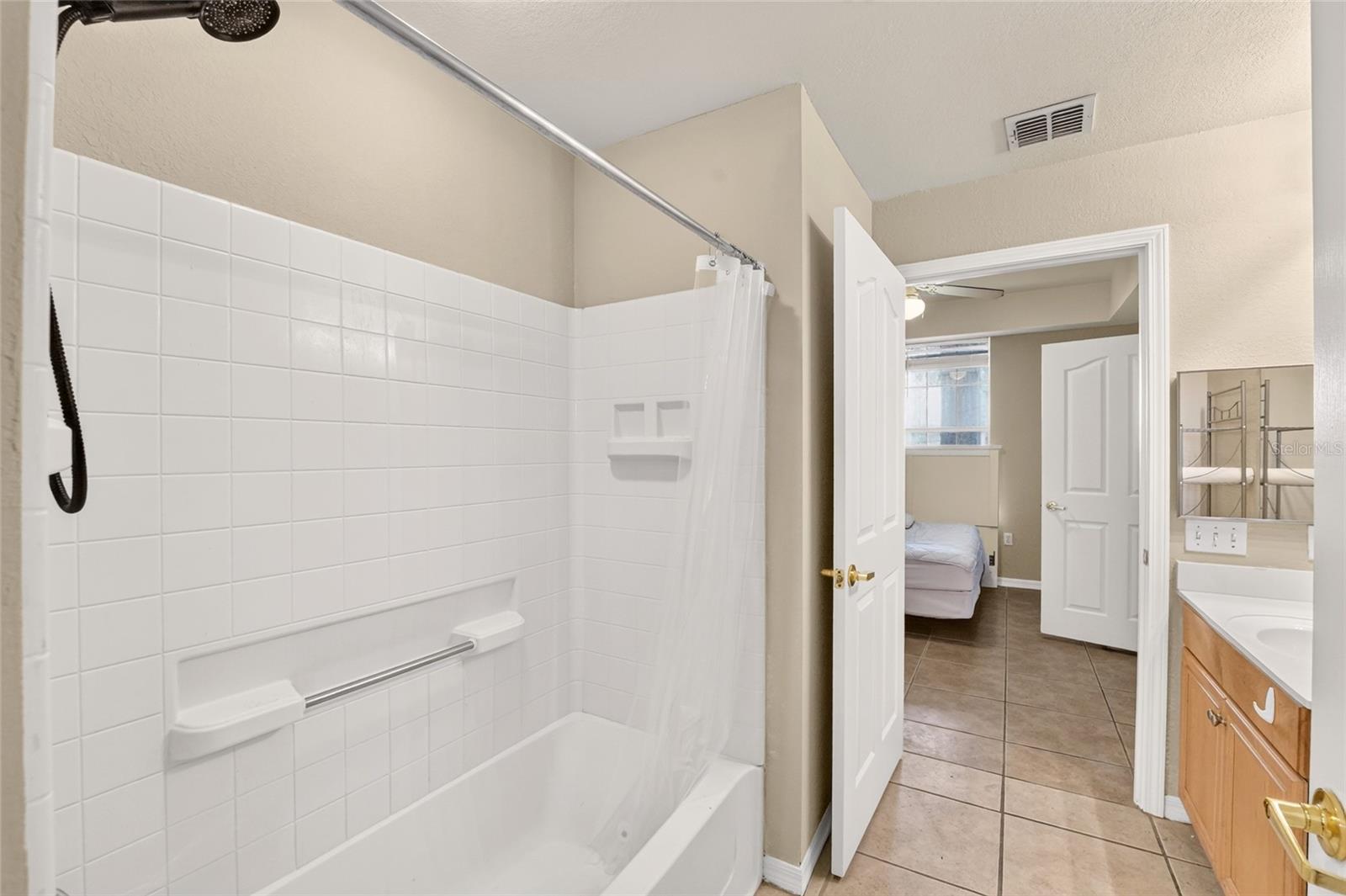 2245 Nw 16th Ter #2245 Property Photo 10
