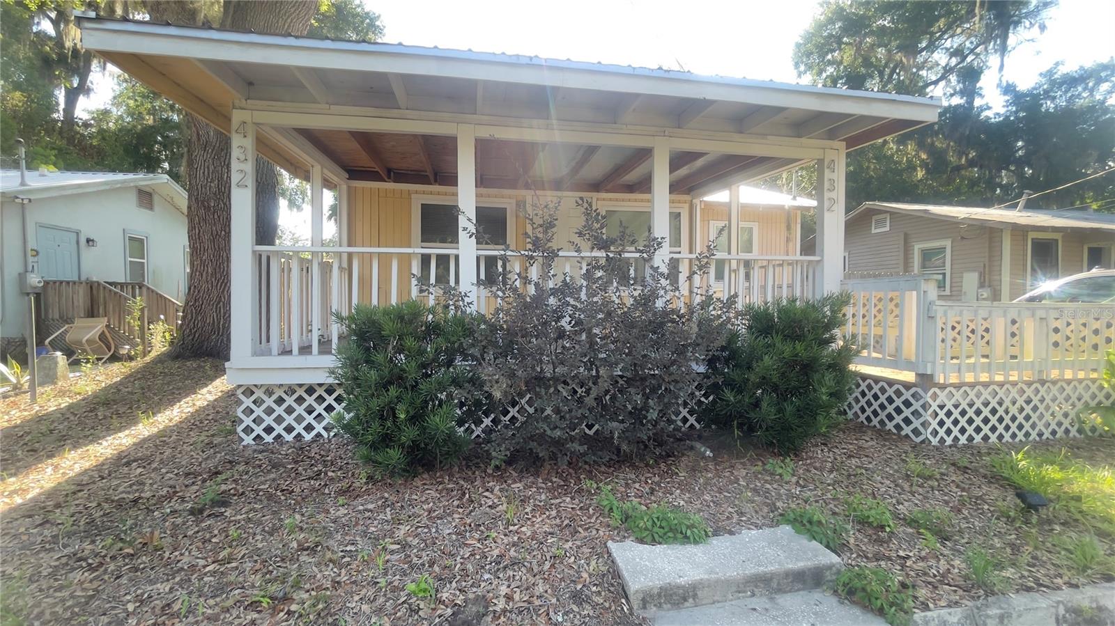 432 Se 15th St Property Photo 1