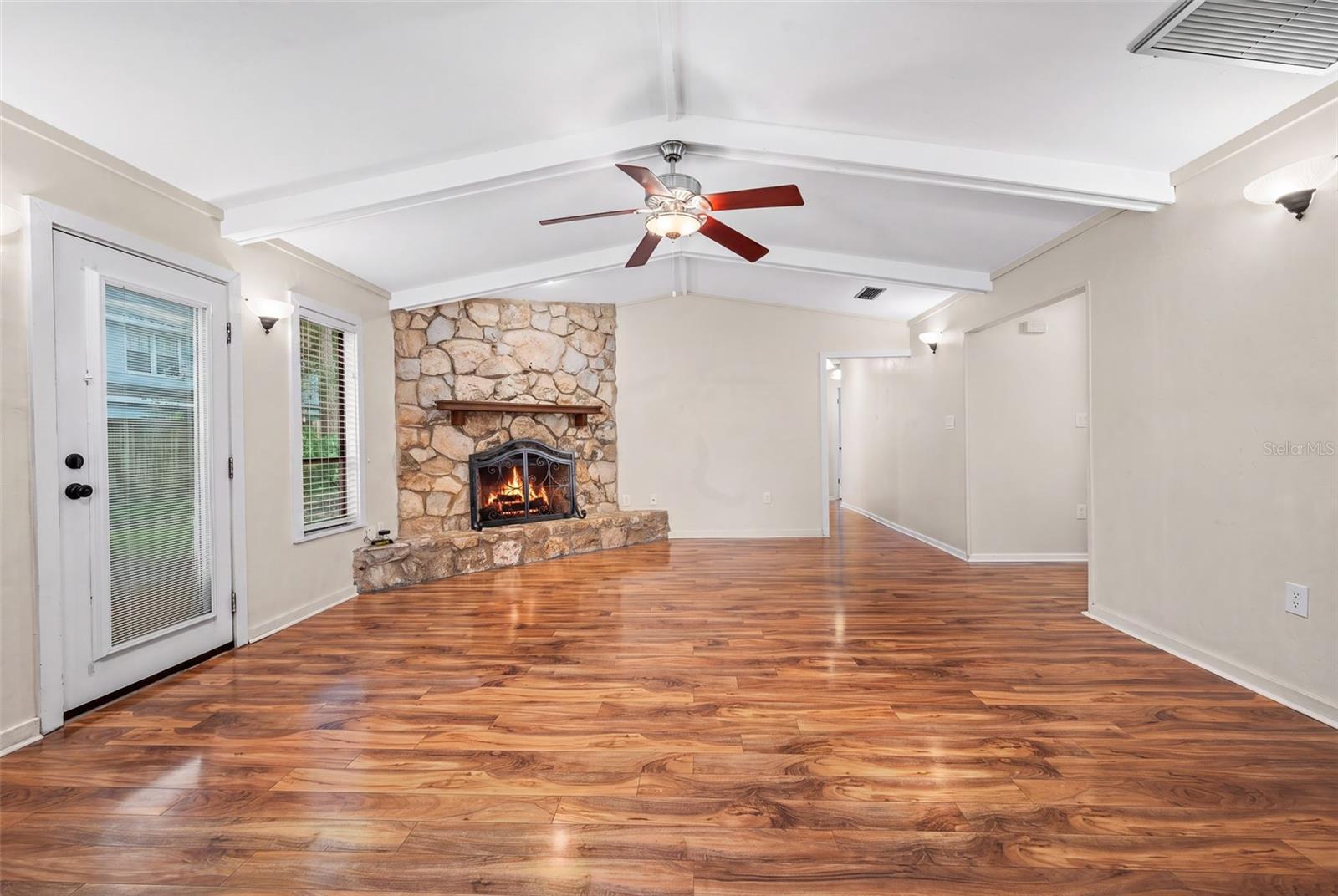 7227 Sw 22 Pl Property Photo 8