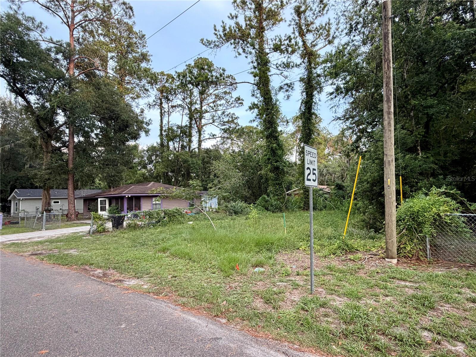Xx Ne 6th Ave Property Photo 4
