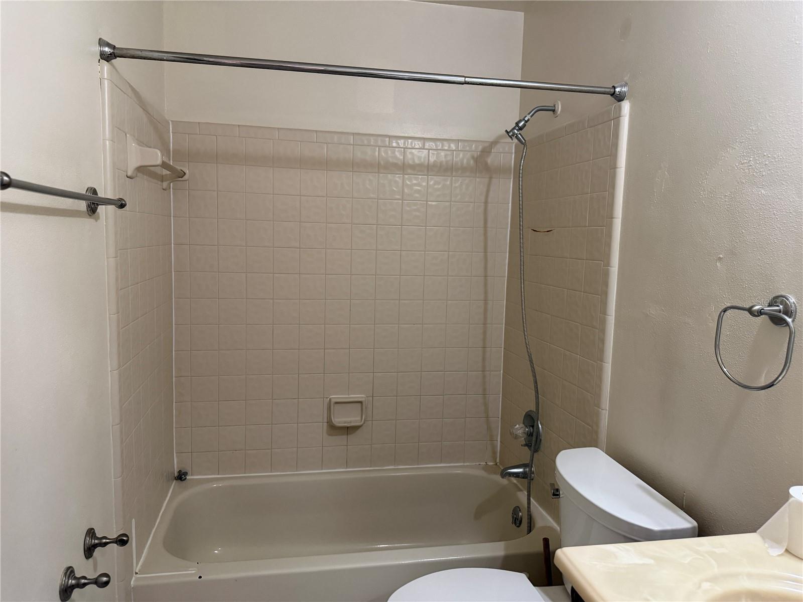 900 Sw 62nd Blvd #g41 Property Photo 11