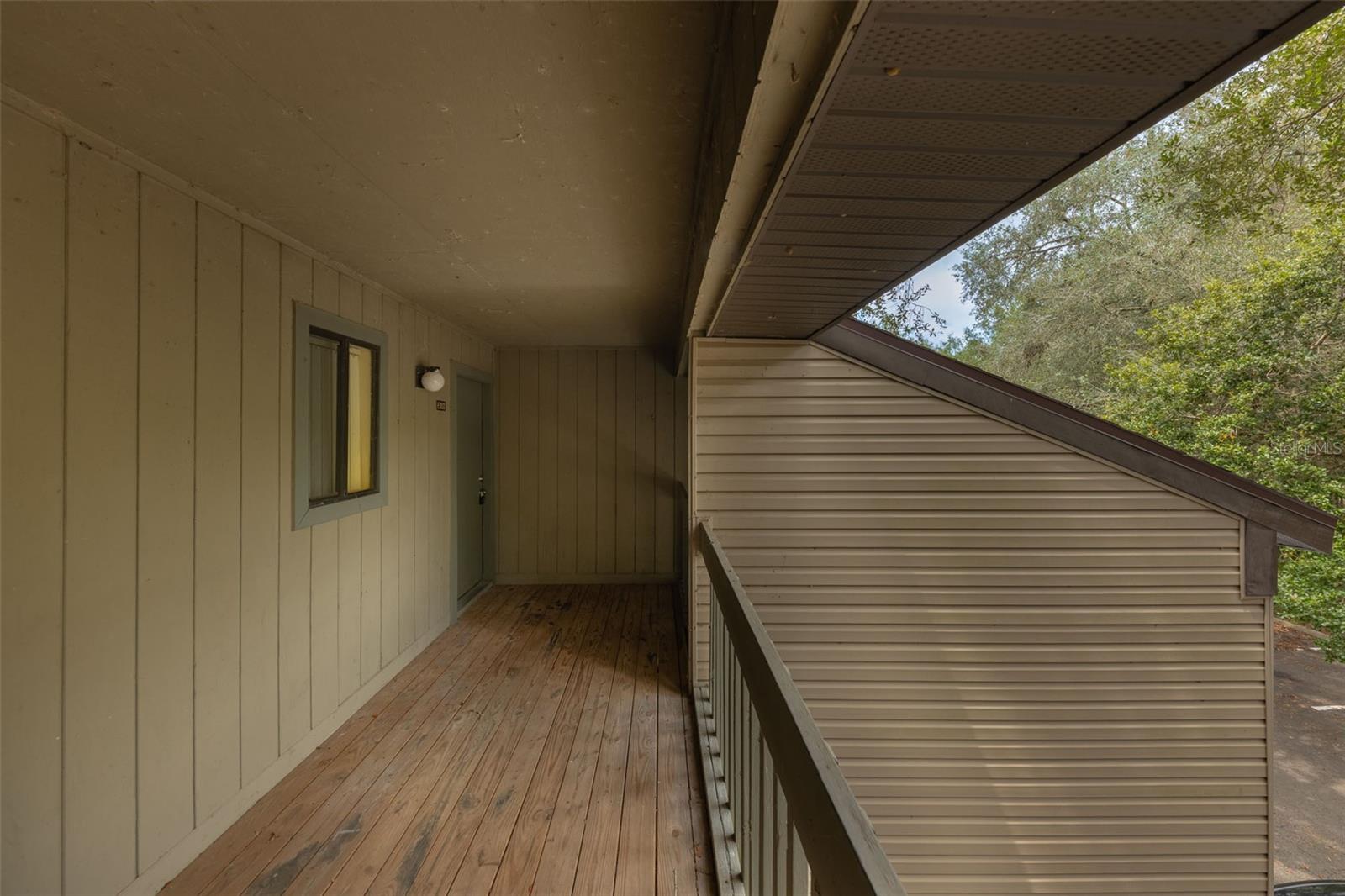 83 Se 16th Ave #e303 Property Photo 2