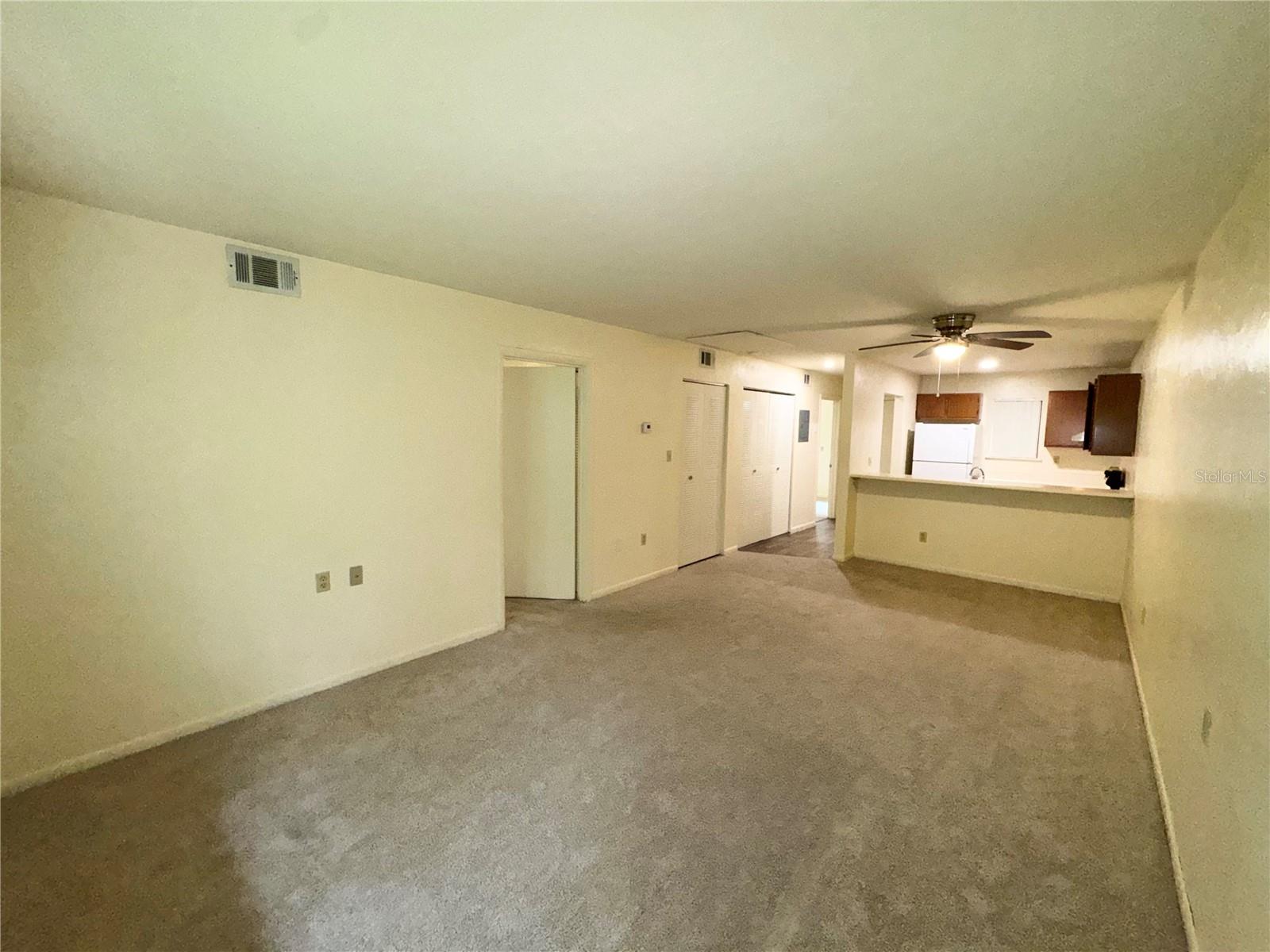 83 Se 16th Ave #e303 Property Photo 8