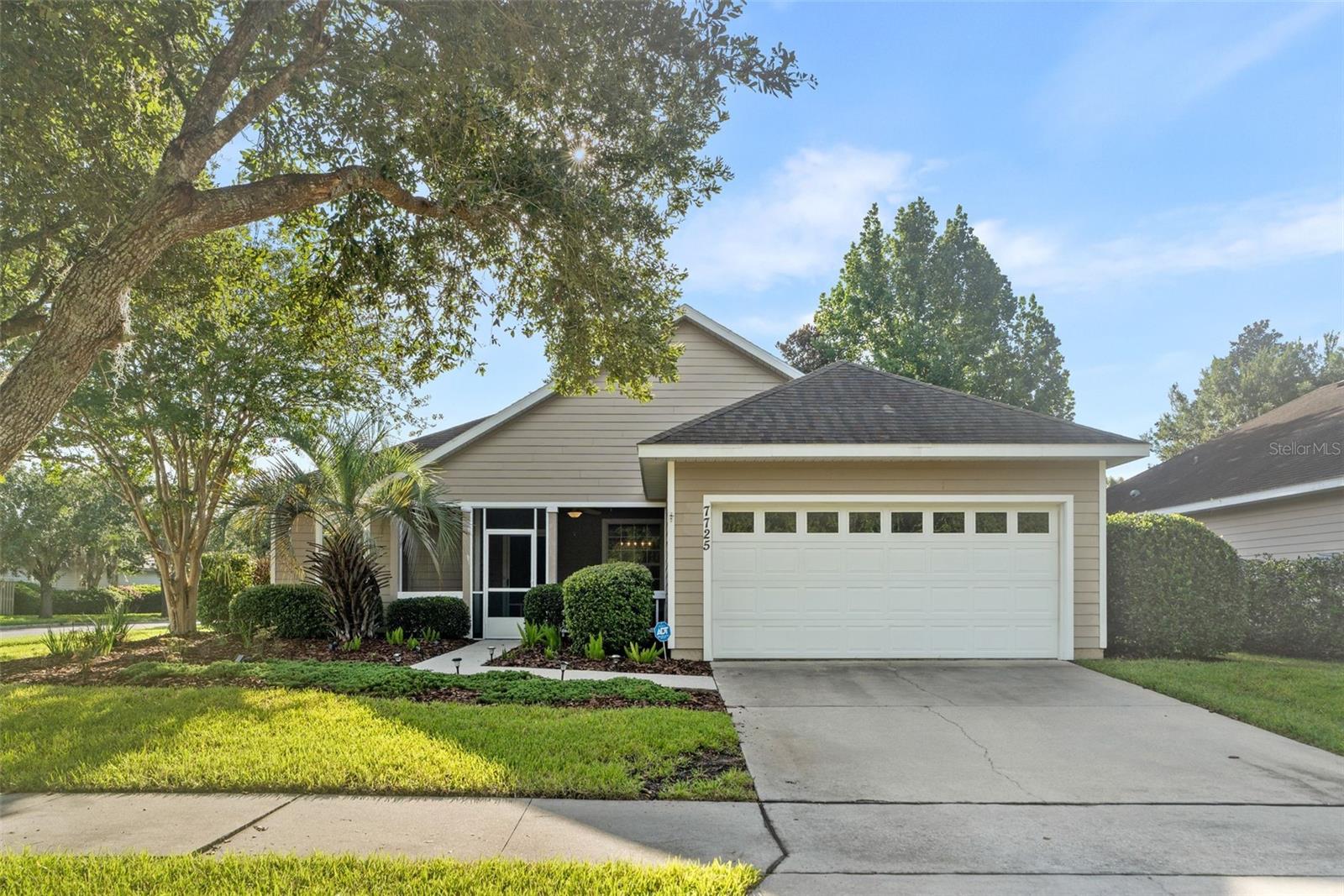7725 Sw 87th Ter Property Photo 1