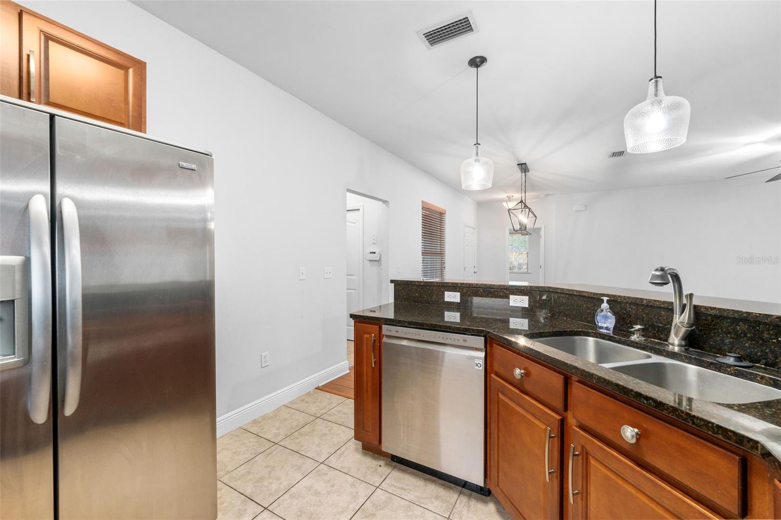 7725 Sw 87th Ter Property Photo 11