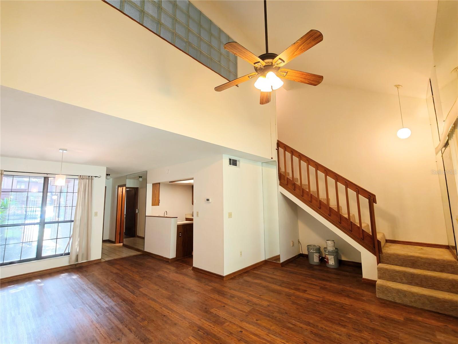 830 Sw 56th Ter Property Photo 5