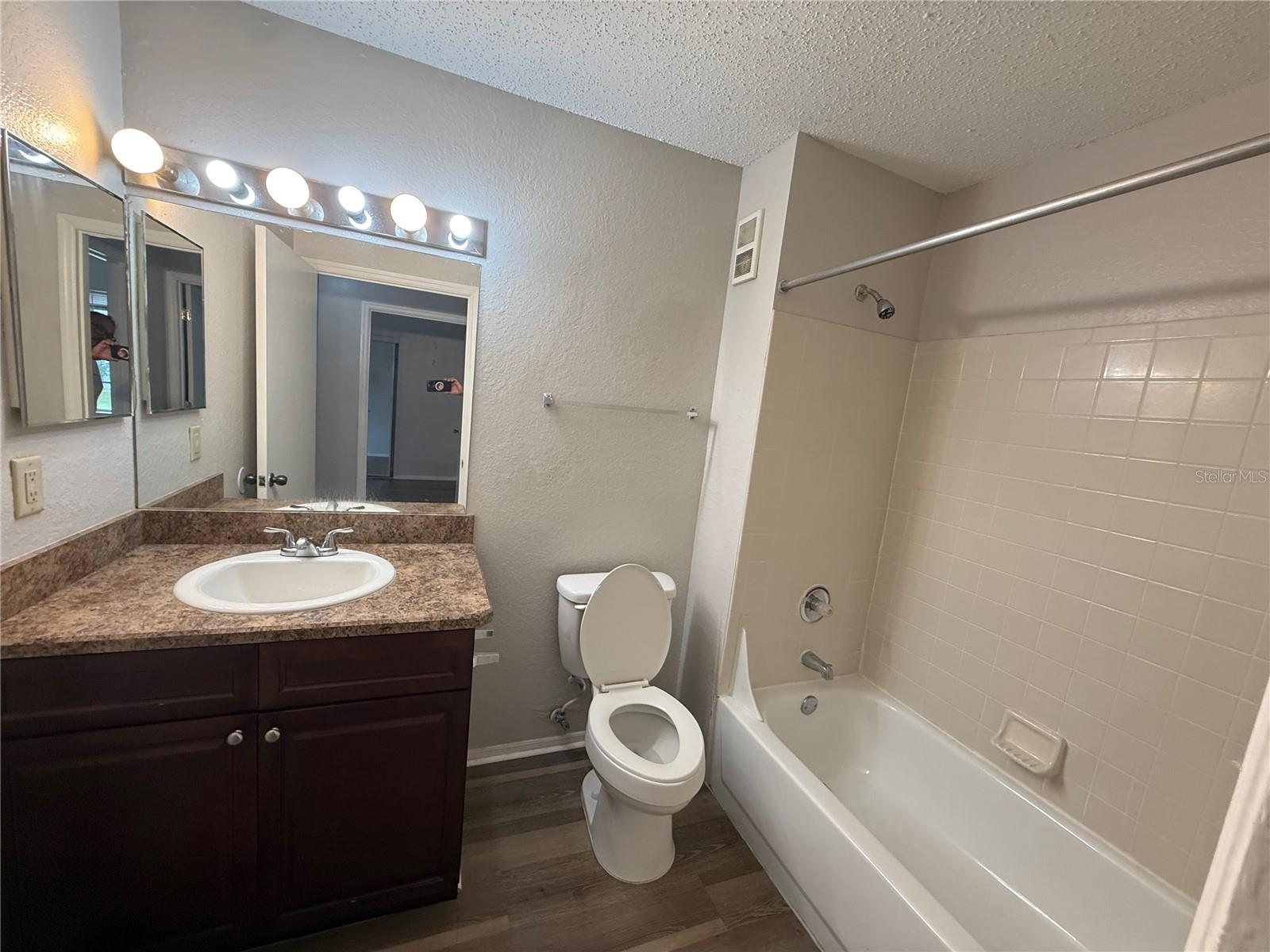 3705 Sw 27th St #1026 Property Photo 14