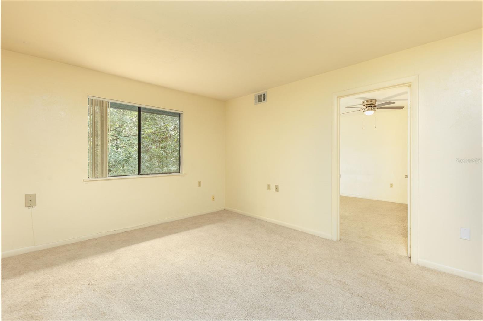 83 Se 16th Ave #e303 Property Photo 10