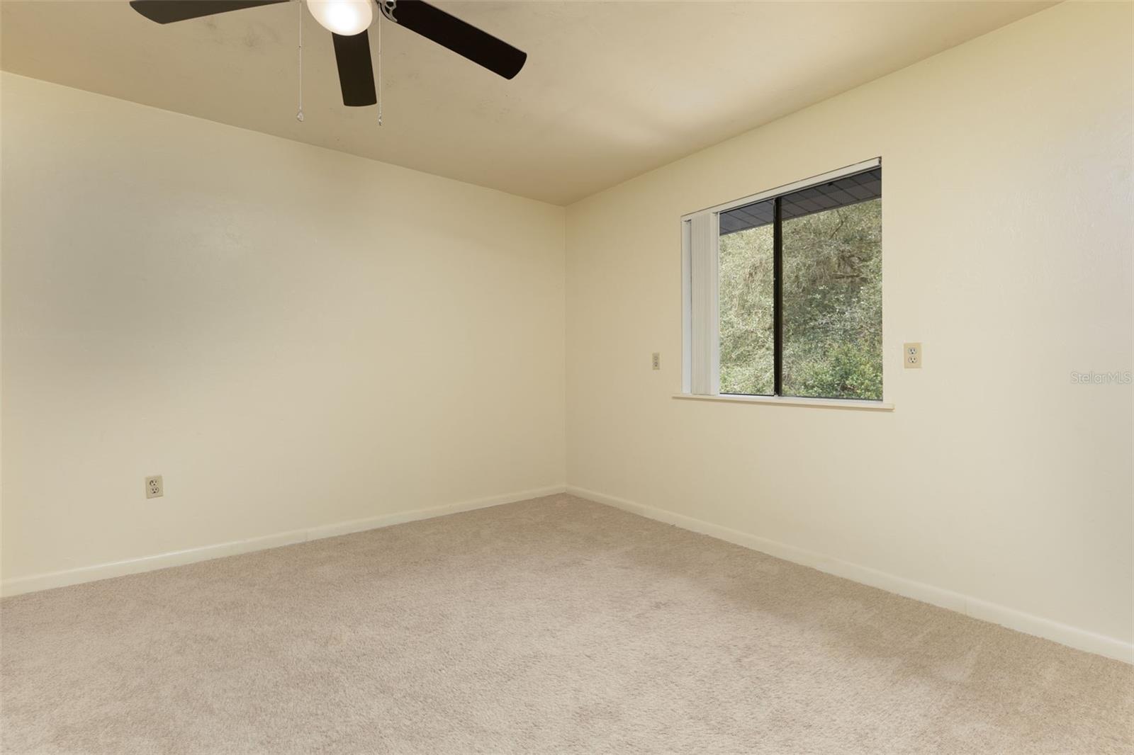 83 Se 16th Ave #e303 Property Photo 11